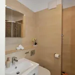 شقة Amarena